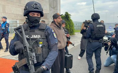 Coiful de la Coțofenești și brățările dacice, acasă: Escortă specială în România