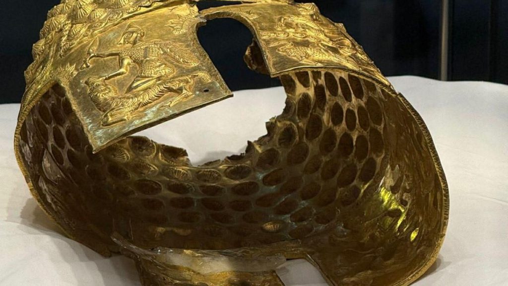 Coiful dacic, avariat în Olanda. Directorul Muzeului de Istorie promite restaurare