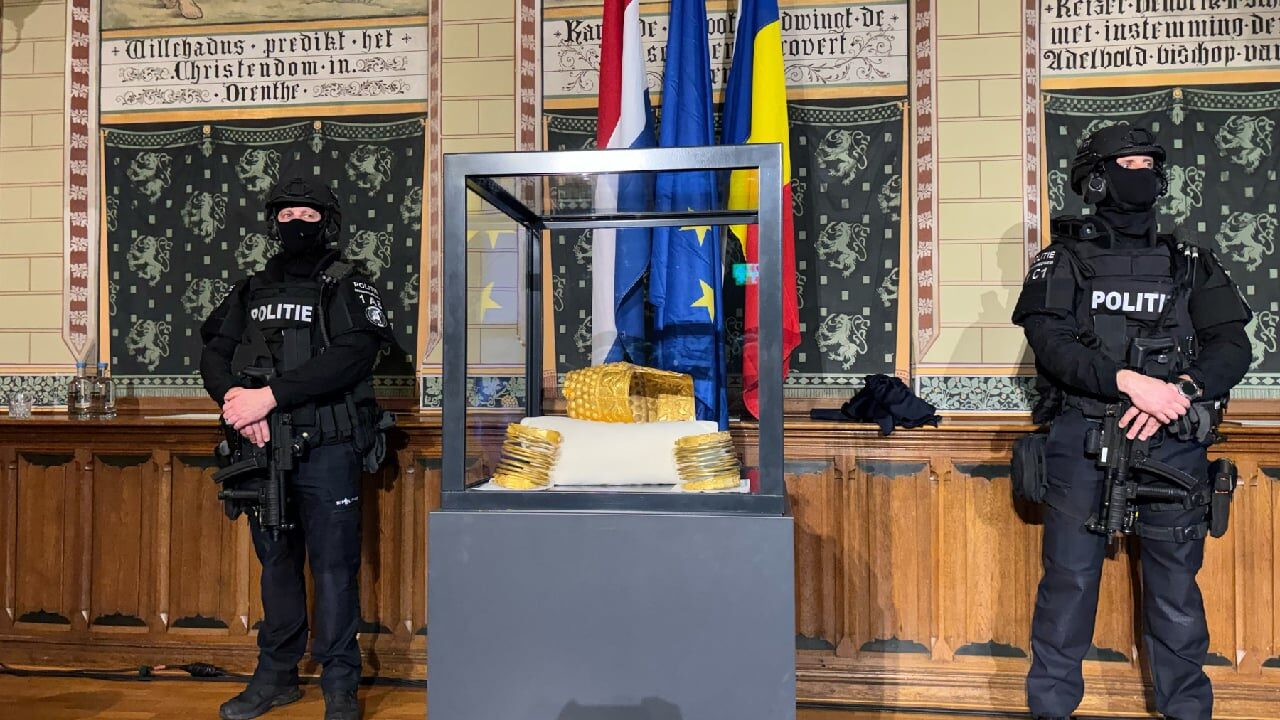 Coiful de la Coțofenești și brățările dacice, vedete la Muzeul de Istorie până pe 3 mai