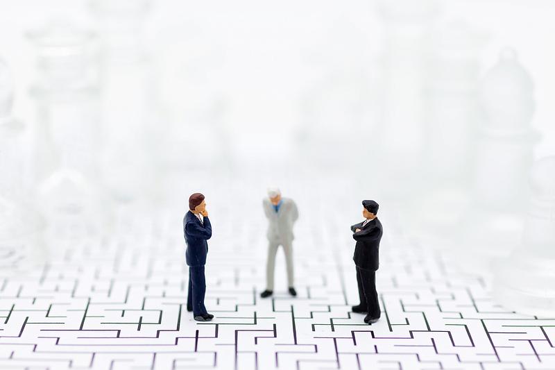 Amenzi-record pentru bănci în România: ANPC lovește dur!