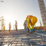 Companiile de construcții, pesimiste: Scăderi de activitate în 2026, din cauza erorilor