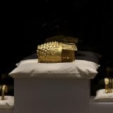 Casca de AUR și brățări dacice, din nou în București după jaful din Olanda