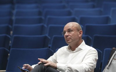 București: Gold FM, postul lui Cozmin Gușă, scapă de închidere dictată de CNA