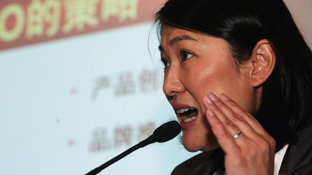 Din muncitoare, miliardară: Povestea incredibilă a unei femei din China