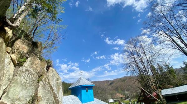 Vinerea Mare în Berlin: Fost preot, despre o lume fără genunchi