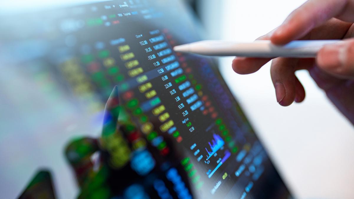 Polymarket: Miliarde pariate pe război. Cine stabilește „adevărul” în piața de predicții?