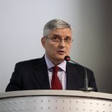 Criza costului vieții lovește România: Dăianu trage un semnal de alarmă