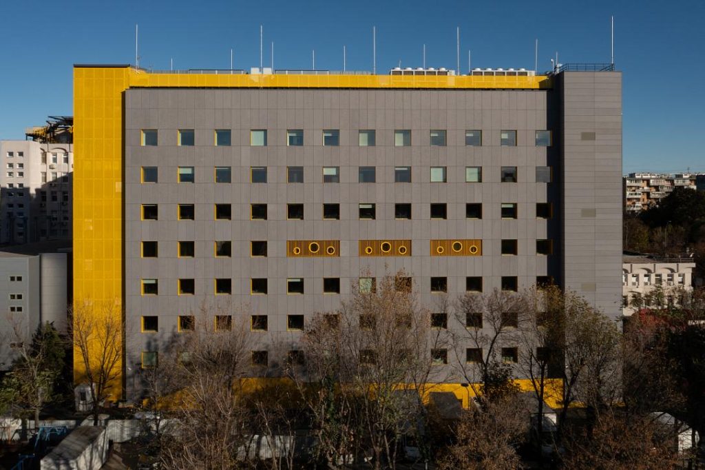 Spitalul Dăruiește Viață din București, ridicat prin donații, aniversează doi ani