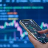 Guvernul vinde bijuterii: CEC Bank, Hidroelectrica și Romgaz, pe lista neagră