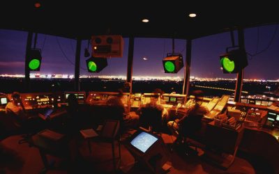 Call of Duty în turnul de control: SUA recrutează gameri pentru aviație!