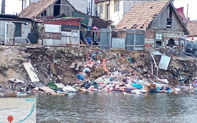 Someșul, groapa de gunoi a Clujului: Floreștiul a scos 975 de tone de deșeuri