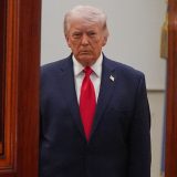 Războiul cu Iranul: Benzina explozivă, scumpire de 20% în SUA, lovește economia