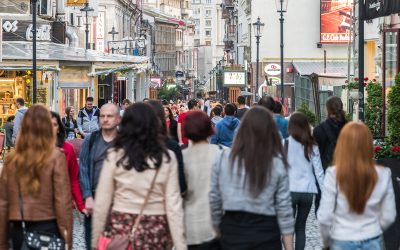 Criză politică: Ce schimbări aduce la portofelul românilor? Economiștii, cu ochii pe România