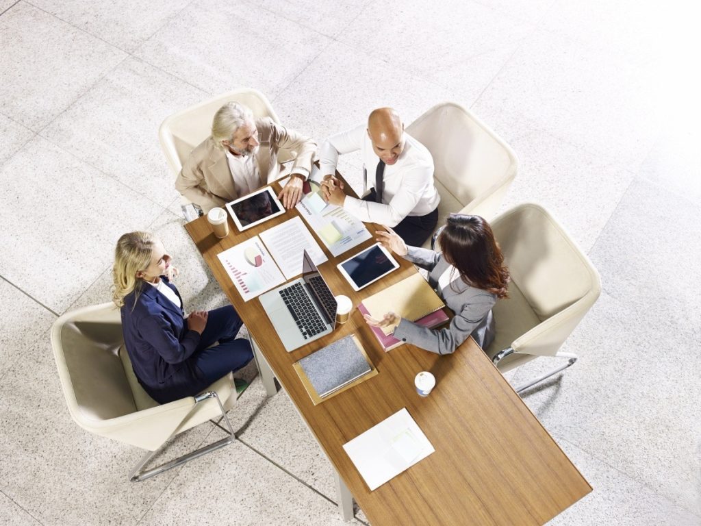 Criză economică: Numărul firmelor dizolvate a explodat cu 38% în primele luni din 2026