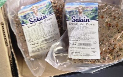 Drobul de porc, un preparat nelipsit de pe mesele românilor de Paște, ascunde uneori ingrediente surprinzătoare