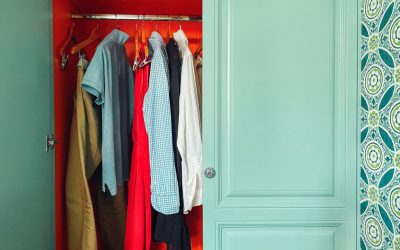 Ce ascunzi în dormitor? Greșelile care îți transformă casa în haos!