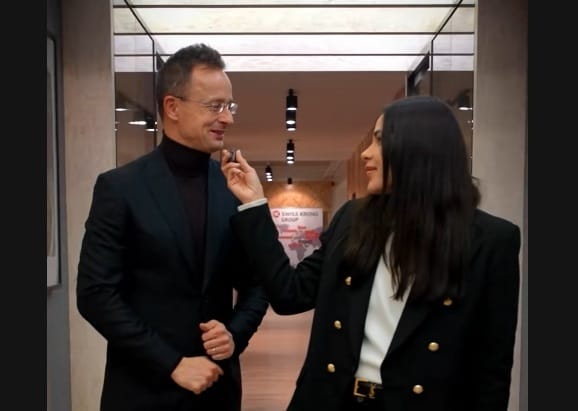 Gáspár Evelin, lecții de engleză cu J.D. Vance: Cine e norocosul?