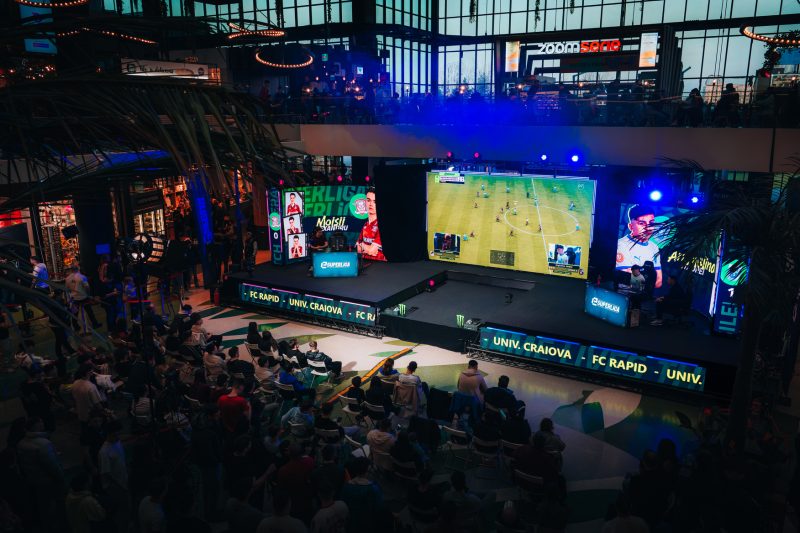 eSuperliga la Craiova: Bătălia pentru Playoff-uri se Incinge Craiova devine epicentrul eSports-ului românesc în acest weekend, cu etapele 5 și 6 din eSuperliga 2026