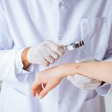 Ectima: Cauze și tratament. Află cum te protejezi de infecție