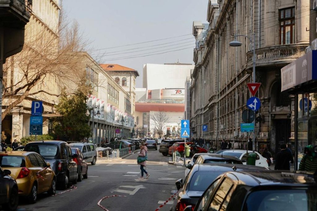 Două străzi din centrul București-ului, pietonale: Ce schimbări vor urma