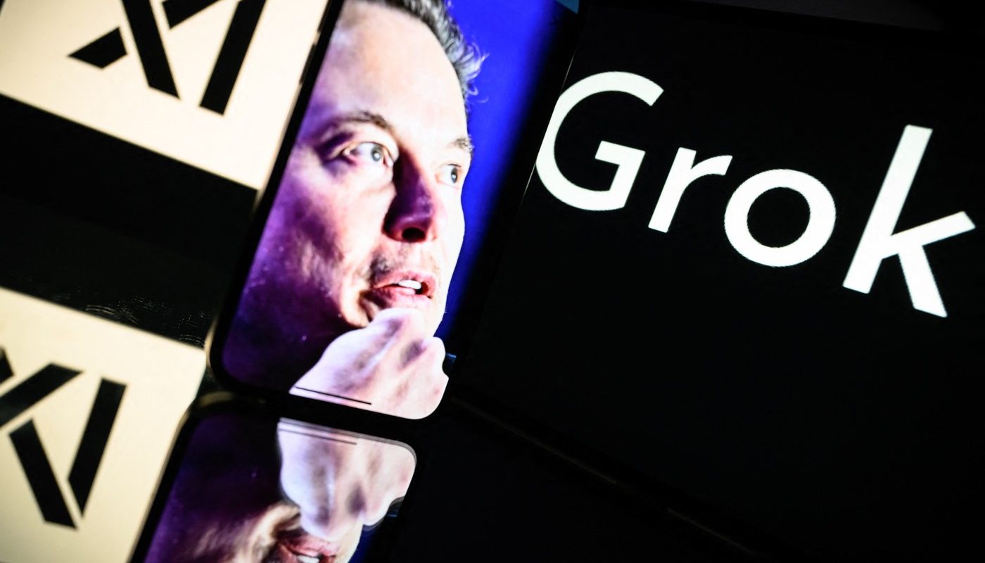 Musk plătește regește pentru a învăța grok, un job remote relevă dependența de oameni