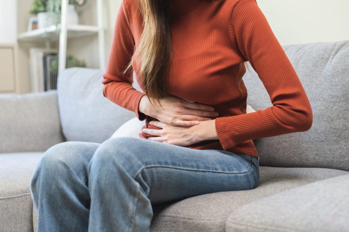 Endometrioza intestinală: Dureri abdominale, o capcană ginecologică subtilă