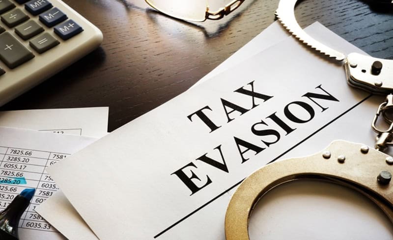 Achiziții „fantomă” de 17 milioane lei: Șase suspecți, acuzați de evaziune