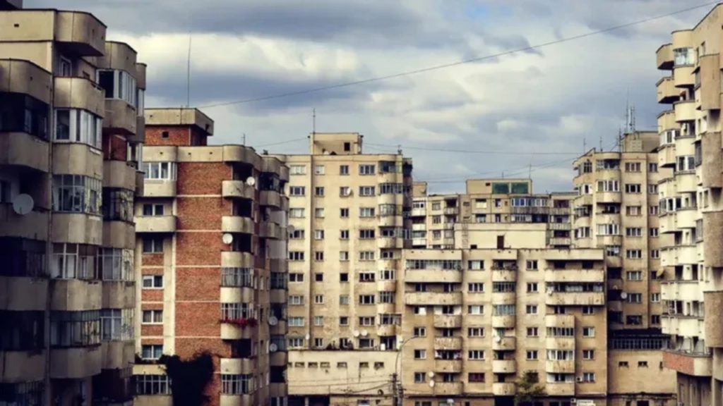 Ratările la credite: Românii, blocați să-și vândă casa pentru datorii!