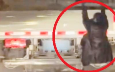 Soția geloasă, șoc în China: S-a ascuns sub camion să-și prindă soțul infidel