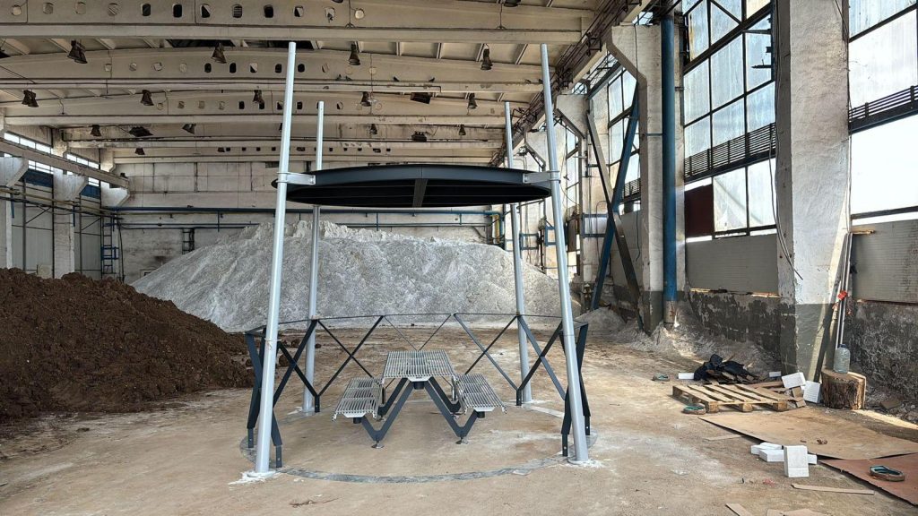 EXCLUSIV: Sectorul 4, foișoare stradale cât un apartament. Ce secret ascund?