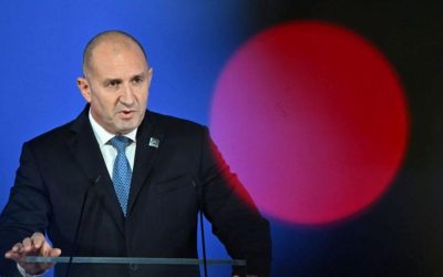 Radev și noua sa formațiune, favoriți în al 8-lea scrutin din Bulgaria