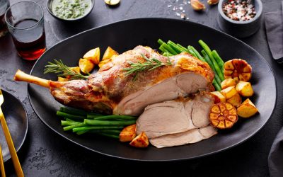 Ce vin merge perfect cu friptura de miel? Secretul unui gust desăvârșit