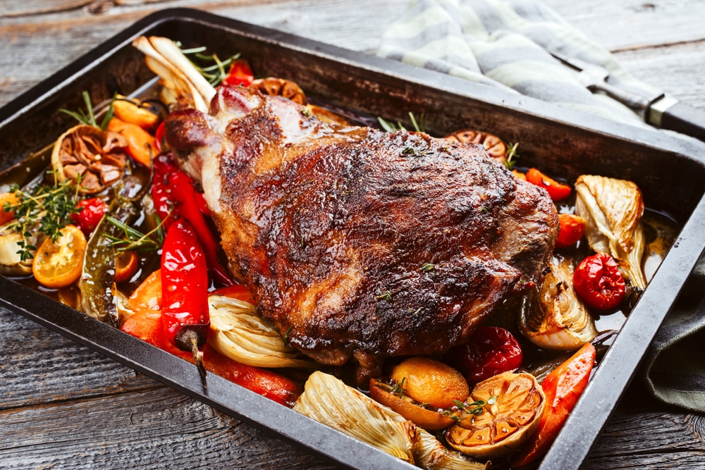 Marinarea mielului: Secretul unei fripturi perfecte, care se topește în gură