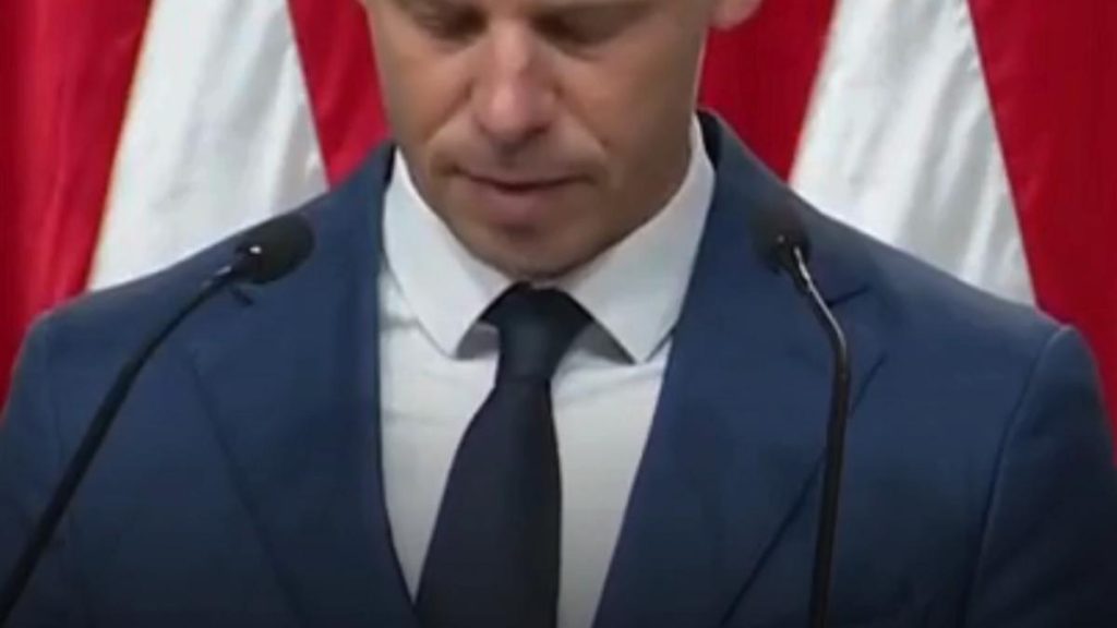 Simion, acuzat că „dansează” pe morminte: Magyar, despre trădarea lui Orban