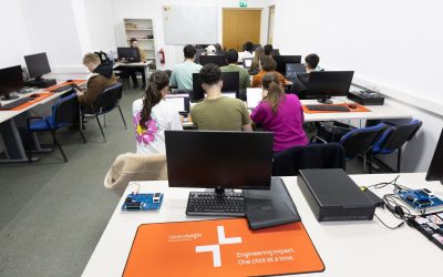Hitachi modernizează laboratoarele Politehnicii București cu tehnologie IT