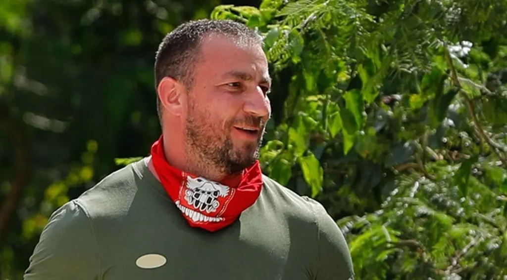 Bătăi și nuditate în Parlament: Mai are de suferit imaginea?