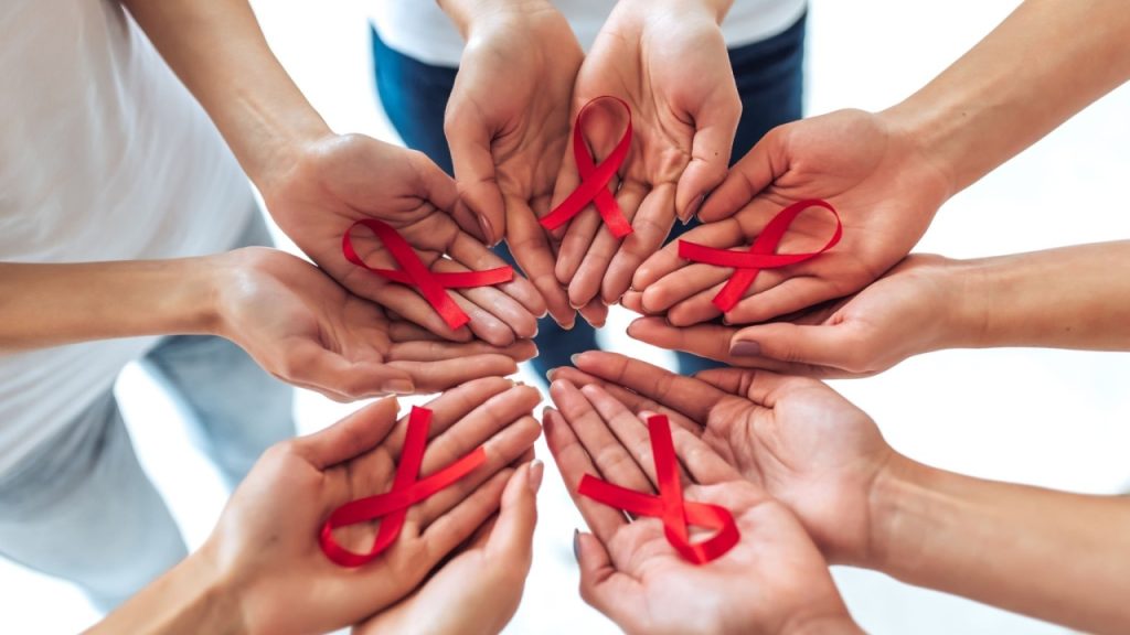 Avere dublă: Experiența lui Donald Trump, ca un „câștig” la loterie!