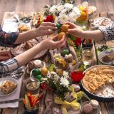 Remedii naturiste după Paște: Cum repari excesele culinare