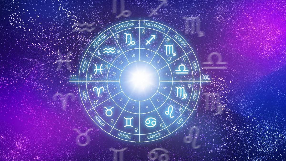 Astrele dezvăluie secrete: Dragoste, bani și sănătate pentru weekendul 11-12 aprilie 2026