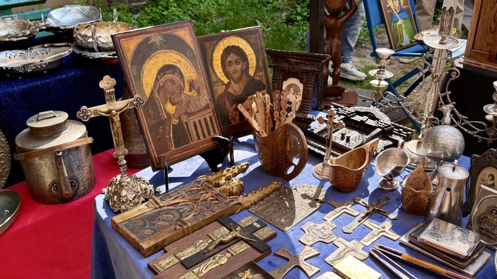 Greșii vin în România pentru comori vândute cu mii de lei