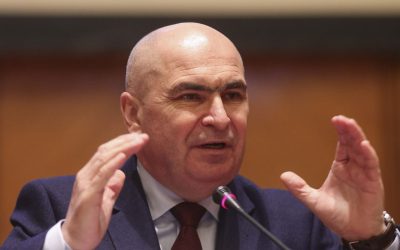 Consilier BNR îl apără pe Bolojan: „Ilie sărăcie” e o poreclă nedreaptă