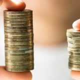 Salariile cresc, coșul se golește: Statisticile și șapte cumpărături