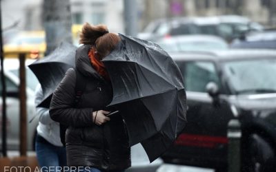 Vremea rea lovește România: ANM anunță frig, vânt și ninsoare la munte