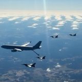 Manevre Aeriene Spectaculoase: F-16 Românești, în Exercițiul de Realimentare NATO