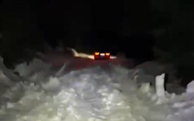 Bărbat și fiu, prinși de viscol în Noaptea de Înviere pe munte