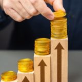 Investitorii străini revin în România, dar ezită: Impredictibilitatea frânează afacerile