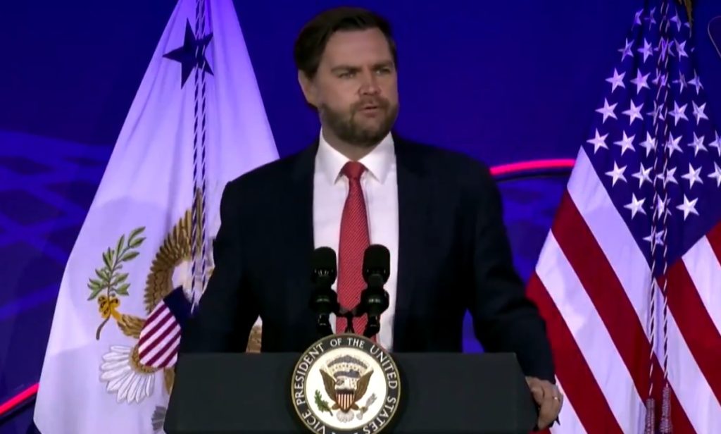 J.D. Vance, înainte de Pakistan: Negocieri cu Iranul, dar avertisment dur pentru Teheran