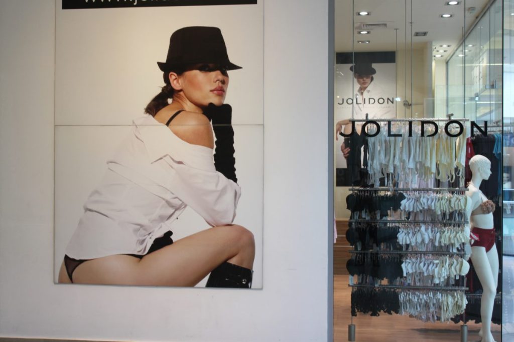 Jolidon, brandul de lenjerie, în insolvență: Ce măsuri va lua compania din România?