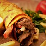 BăRBATUL plătește 1.700 de euro pe un KEBAB: Scandal uriaș în Europa