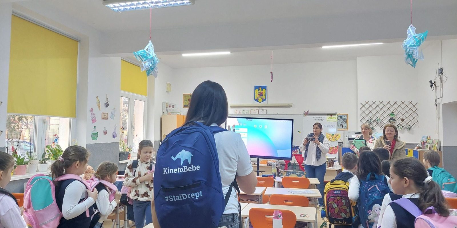 Părinți, atenție: Postura CORECTĂ la școală, un pas crucial pentru copii